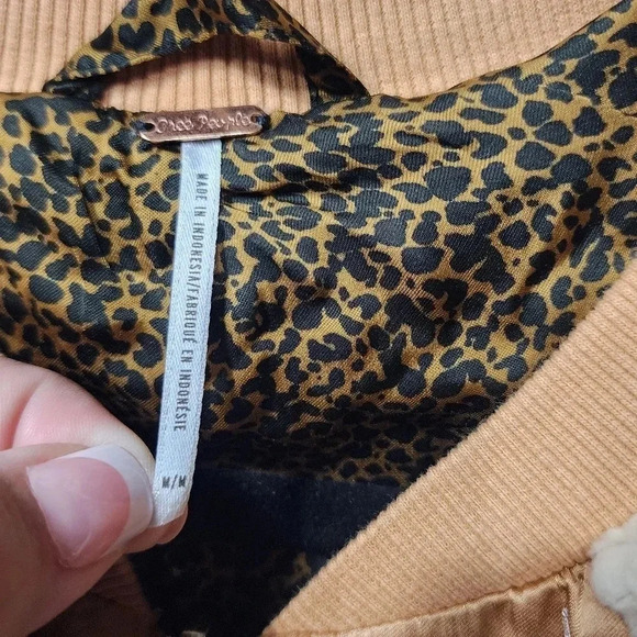 Free People Sherpa Wicked Games Reversible Embroidered Bomber Jacket Size M - Picture 12 of 12